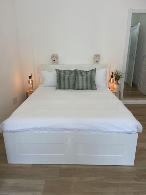 Beada Comfort Stay Cagliari Ngoại thất bức ảnh