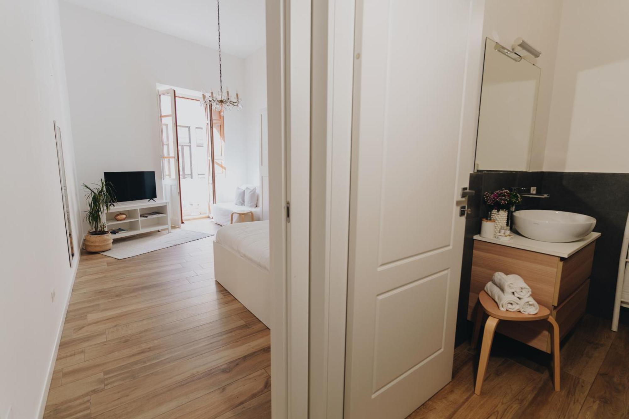 Beada Comfort Stay Cagliari Ngoại thất bức ảnh